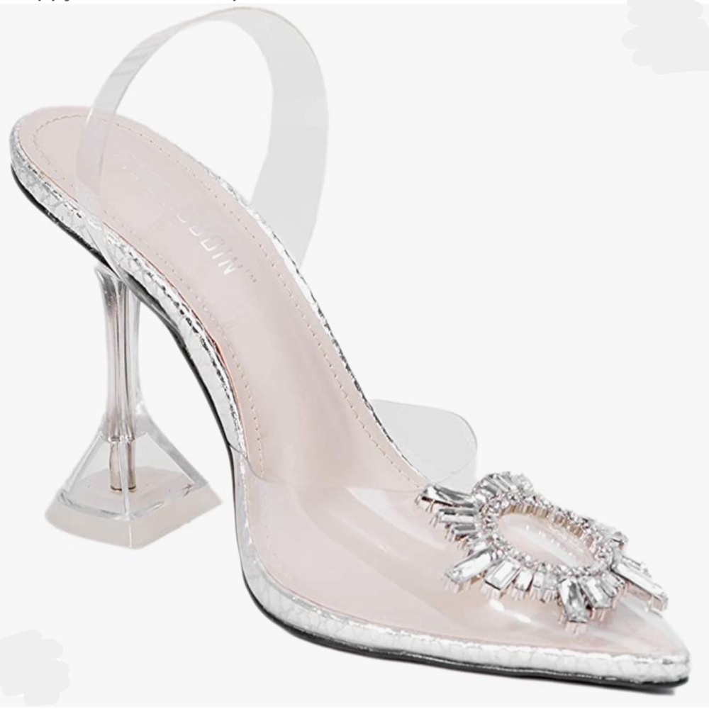 🌹Cape Robbin Clear Heels🌹